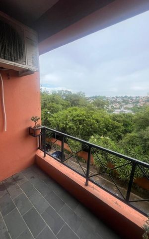 Apartamento à venda com 67m², 3 quartos e 1 vaga Apartamento à venda com 67m², 3 quartos e 1 vagaVaranda