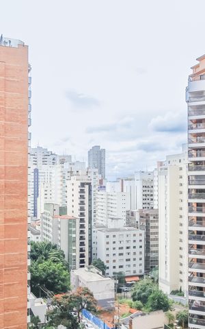 Apartamento à venda com 147m², 3 quartos e 3 vagasVaranda