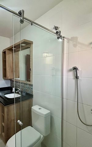 Casa de condomínio para alugar com 385m², 4 quartos e 4 vagas Casa de condomínio para alugar com 385m², 4 quartos e 4 vagasBanheiro suíte