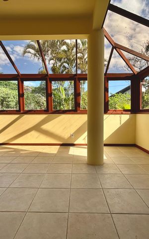 Casa de condomínio para alugar com 385m², 4 quartos e 4 vagas Casa de condomínio para alugar com 385m², 4 quartos e 4 vagasSala