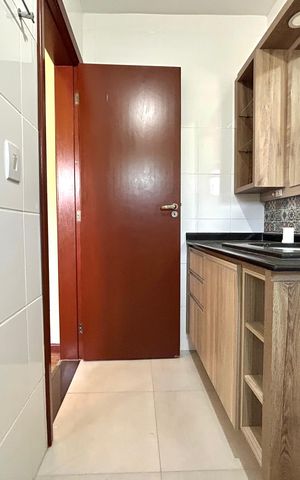 Casa de condomínio para alugar com 385m², 4 quartos e 4 vagas Casa de condomínio para alugar com 385m², 4 quartos e 4 vagasBanheiro Suíte