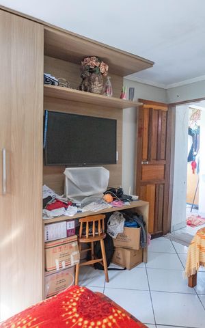 Casa à venda com 225m², 3 quartos e 5 vagas Casa à venda com 225m², 3 quartos e 5 vagasCasa 2 - quarto