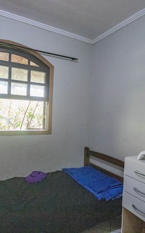 Casa à venda com 225m², 3 quartos e 5 vagas Casa à venda com 225m², 3 quartos e 5 vagasCasa 1 - quarto 1 - suíte