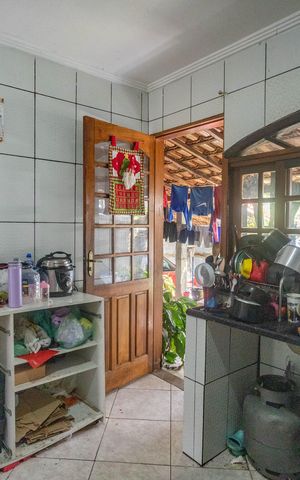 Casa à venda com 225m², 3 quartos e 5 vagas Casa à venda com 225m², 3 quartos e 5 vagasCasa 1 - Cozinha
