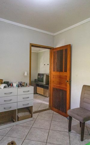 Casa à venda com 225m², 3 quartos e 5 vagas Casa à venda com 225m², 3 quartos e 5 vagasCasa 1 - quarto 1 - suíte