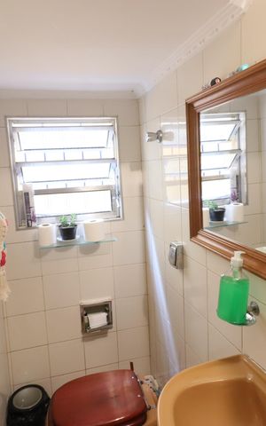 Casa à venda com 135m², 3 quartos e 2 vagasLavabo