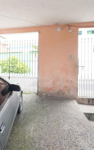 Casa à venda com 120m², 2 quartos e 3 vagasGaragem