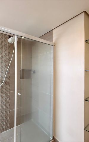 Apartamento à venda com 65m², 1 quarto e 1 vaga Apartamento à venda com 65m², 1 quarto e 1 vagaBanheiro Suíte