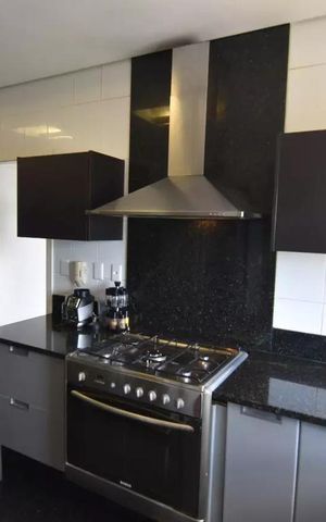 Apartamento para alugar com 220m², 4 quartos e sem vaga Apartamento para alugar com 220m², 4 quartos e sem vagaCozinha