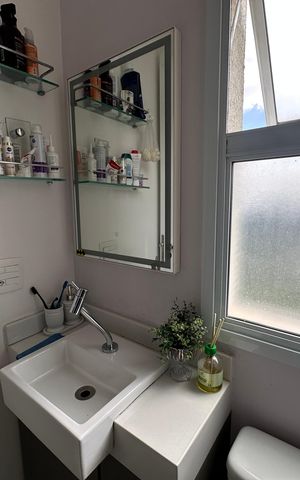 Apartamento à venda com 69m², 2 quartos e 2 vagasBanheiro da Suíte