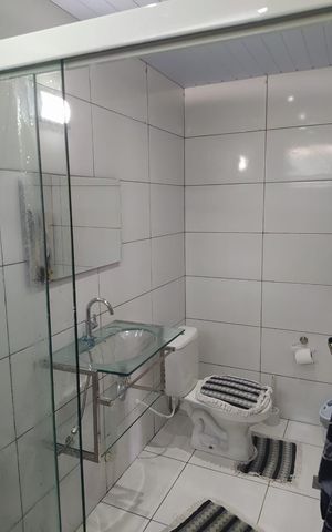 Casa à venda com 115m², 3 quartos e 1 vaga Casa à venda com 115m², 3 quartos e 1 vagaBanheiro