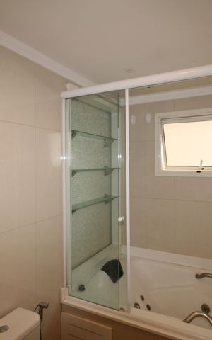 Apartamento para alugar com 186m², 3 quartos e 3 vagasQuarto 1 - Banheiro