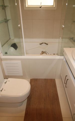 Apartamento para alugar com 186m², 3 quartos e 3 vagasQuarto 1 - Banheiro
