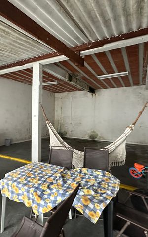 Casa para alugar com 350m², 3 quartos e 1 vaga Casa para alugar com 350m², 3 quartos e 1 vagaQuintal