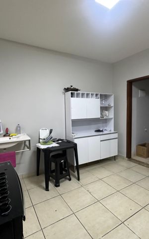 Casa para alugar com 350m², 3 quartos e 1 vaga Casa para alugar com 350m², 3 quartos e 1 vagaCozinha