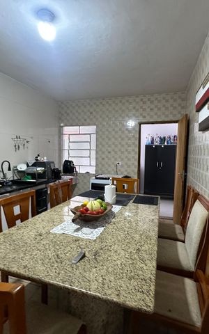Casa para alugar com 350m², 3 quartos e 1 vaga Casa para alugar com 350m², 3 quartos e 1 vagaCozinha