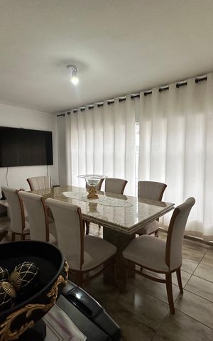 Casa para alugar com 350m², 3 quartos e 1 vaga Casa para alugar com 350m², 3 quartos e 1 vagaSala
