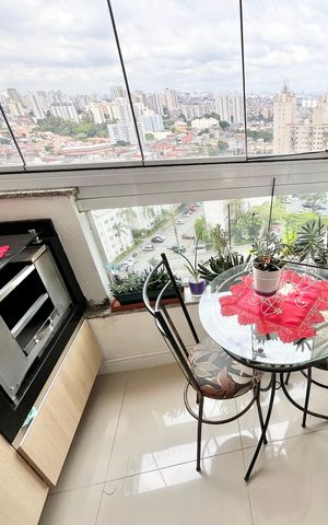 Apartamento à venda com 66m², 2 quartos e 2 vagas Apartamento à venda com 66m², 2 quartos e 2 vagasVaranda da Sala