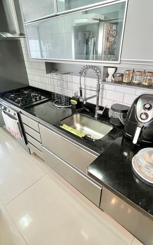 Apartamento à venda com 66m², 2 quartos e 2 vagas Apartamento à venda com 66m², 2 quartos e 2 vagasCozinha