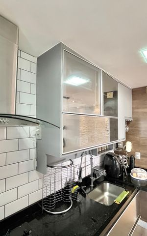 Apartamento à venda com 66m², 2 quartos e 2 vagas Apartamento à venda com 66m², 2 quartos e 2 vagasCozinha