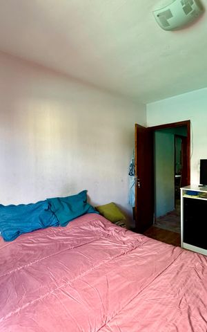 Casa à venda com 180m², 3 quartos e 3 vagas Casa à venda com 180m², 3 quartos e 3 vagasQuarto 2