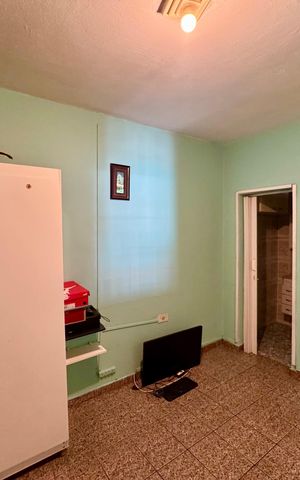 Casa à venda com 180m², 3 quartos e 3 vagas Casa à venda com 180m², 3 quartos e 3 vagasQuarto 3