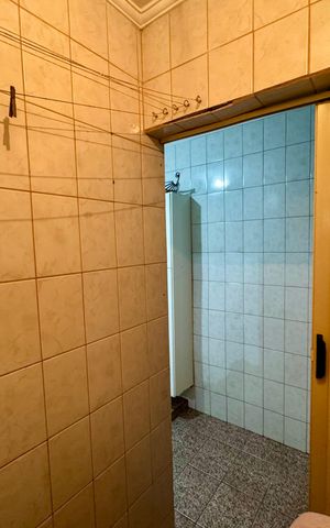Casa à venda com 180m², 3 quartos e 3 vagas Casa à venda com 180m², 3 quartos e 3 vagasÁrea de Serviço
