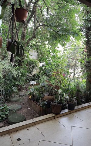 Casa à venda com 271m², 5 quartos e 3 vagas Casa à venda com 271m², 5 quartos e 3 vagasJardim e Quintal