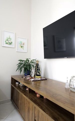 Casa à venda com 271m², 5 quartos e 3 vagas Casa à venda com 271m², 5 quartos e 3 vagasSala