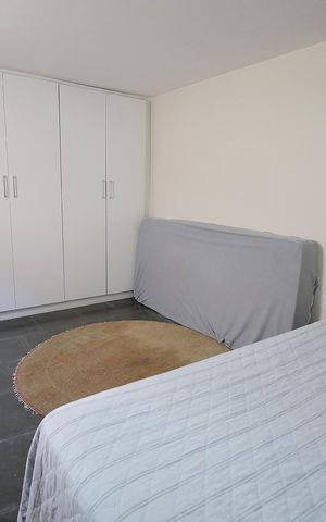Casa à venda com 271m², 5 quartos e 3 vagas Casa à venda com 271m², 5 quartos e 3 vagasQuarto 5