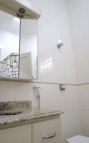 Casa à venda com 271m², 5 quartos e 3 vagas Casa à venda com 271m², 5 quartos e 3 vagasBanheiro 1