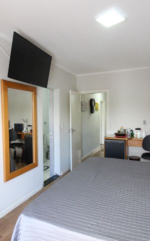 Casa para alugar com 205m², 3 quartos e 3 vagas Casa para alugar com 205m², 3 quartos e 3 vagasQuarto 1