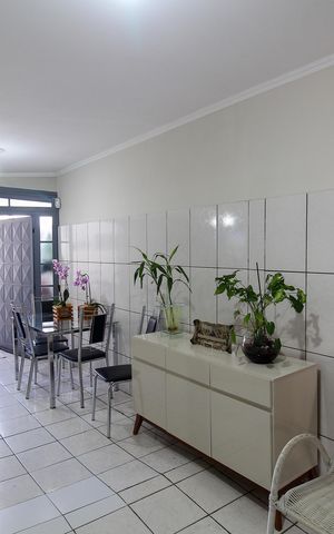 Casa para alugar com 205m², 3 quartos e 3 vagas Casa para alugar com 205m², 3 quartos e 3 vagasCozinha