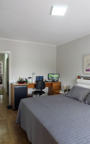 Casa para alugar com 205m², 3 quartos e 3 vagas Casa para alugar com 205m², 3 quartos e 3 vagasQuarto 1