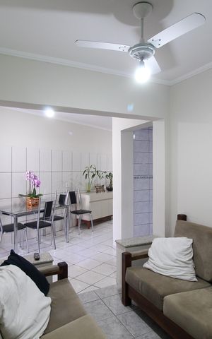 Casa para alugar com 205m², 3 quartos e 3 vagas Casa para alugar com 205m², 3 quartos e 3 vagasSala de Jantar
