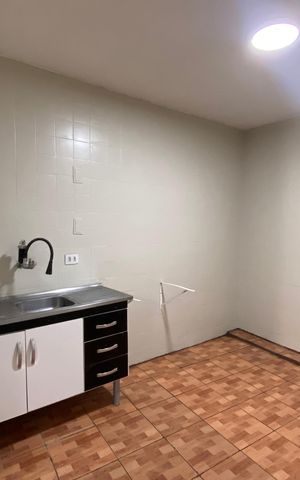 Casa para alugar com 105m², 1 quarto e 1 vaga Casa para alugar com 105m², 1 quarto e 1 vagaCozinha