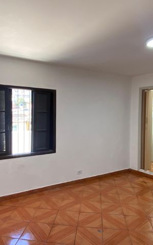 Casa para alugar com 105m², 1 quarto e 1 vaga Casa para alugar com 105m², 1 quarto e 1 vagaSuíte