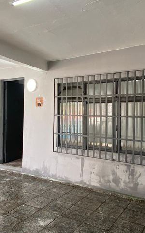 Casa para alugar com 105m², 1 quarto e 1 vaga Casa para alugar com 105m², 1 quarto e 1 vagaGaragem