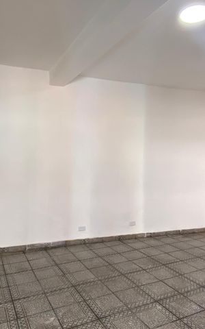 Casa para alugar com 105m², 1 quarto e 1 vaga Casa para alugar com 105m², 1 quarto e 1 vagaSala