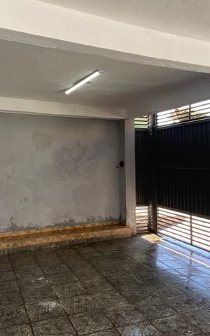 Casa para alugar com 105m², 1 quarto e 1 vaga Casa para alugar com 105m², 1 quarto e 1 vagaGaragem