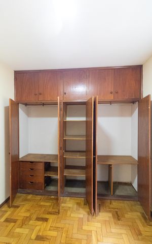 Apartamento para alugar com 80m², 3 quartos e 2 vagas Apartamento para alugar com 80m², 3 quartos e 2 vagasQuarto 01 - Armário