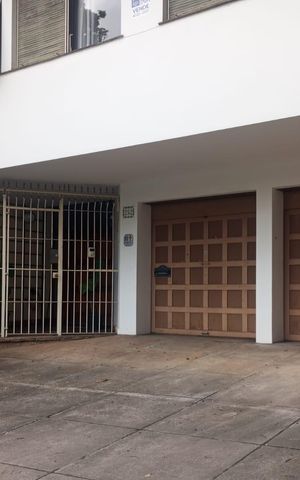 Casa à venda com 539m², 8 quartos e 4 vagas