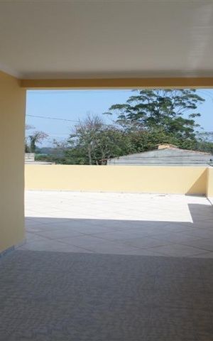 Casa à venda com 125m², 2 quartos e 2 vagas