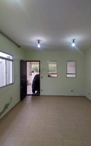 Casa à venda com 170m², 4 quartos e 2 vagas