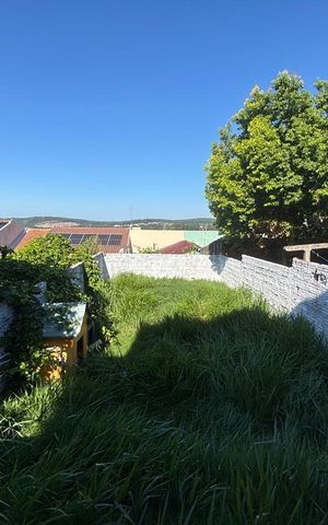 Casa à venda com 70m², 2 quartos e 1 vaga