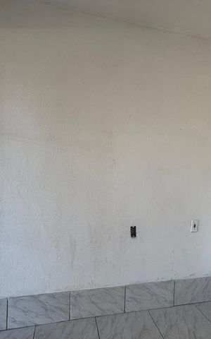 Casa à venda com 70m², 2 quartos e 1 vaga