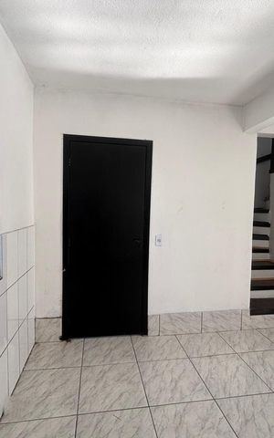 Casa à venda com 70m², 2 quartos e 1 vaga
