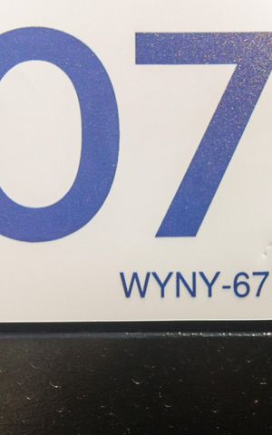 Casa à venda com 62m², 2 quartos e 1 vaga Casa à venda com 62m², 2 quartos e 1 vagaFachada - Placa Código WYNY-671