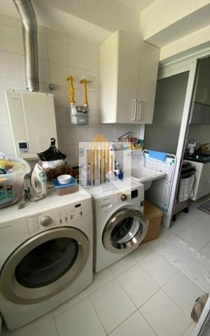 Apartamento à venda com 96m², 3 quartos e 2 vagas Apartamento à venda com 96m², 3 quartos e 2 vagasLavanderia