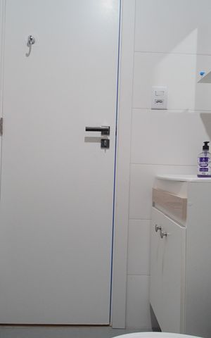 Casa à venda com 150m², 2 quartos e 2 vagasBanheiro
